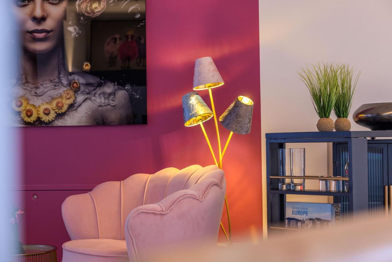 Luxus Wellness Loft - 245Qm - Designwohnen Im Zentrum Gütersloh المظهر الخارجي الصورة